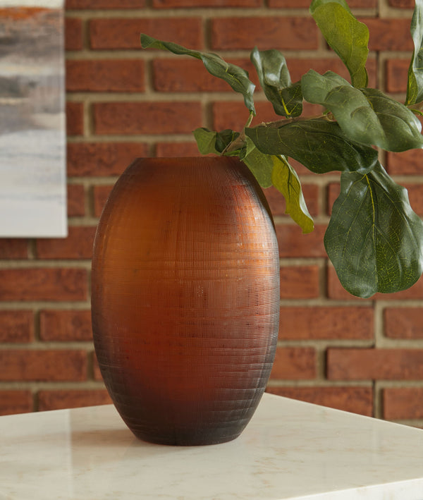 Embersen - Vase #8''wx8''dx11''h