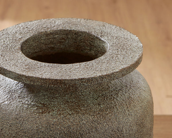 Jedwick - Vase #11"wx11"dx11"h