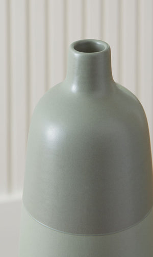 Peerland - Vase #5''wx5''dx15''h