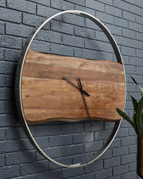 Panchali - Reloj de Pared - Acabado Marrón / Plateado