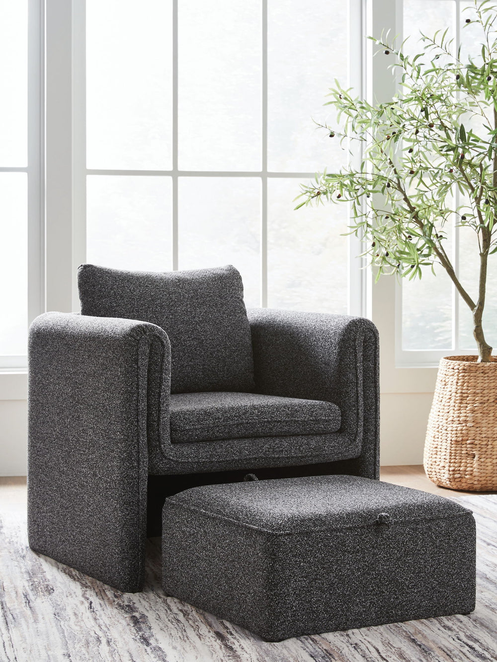 Vreni - Sillón Decorativo - Carbón / Negro