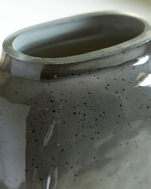 Kierlain - Vase #7"wx5"dx16"h