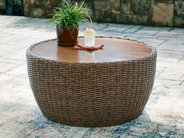 Double Point - Round Cocktail Table - Beige