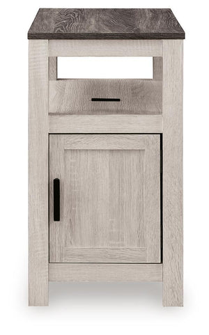 Fendenmore - Chair Side End Table #white