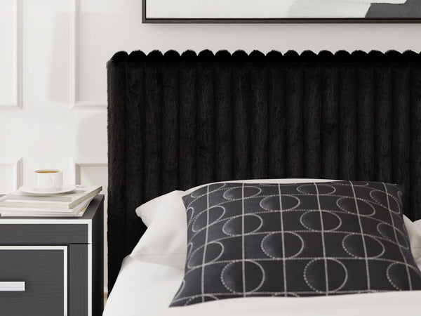 Zuraleus - Upholstered Bed #black #californiaking