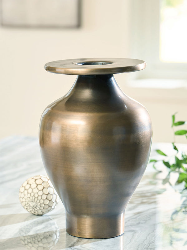 Fedorleigh - Vase #10"wx10"dx15"h