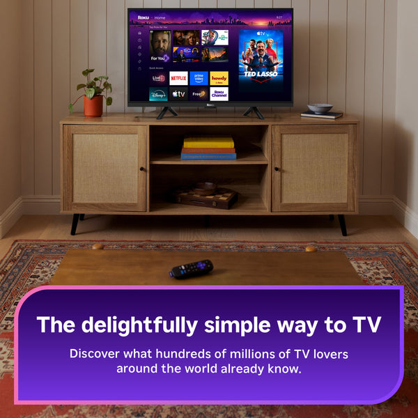 Roku - Ultra | 4K/HDR10+/Dolby Vision & Atmos Streaming Device with Rechargeable Backlit Voice Remote Pro - Free & Live TV - Black