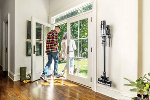 BISSELL - Cleanview® XR 200W Stick Vacuum - Black with silver accents