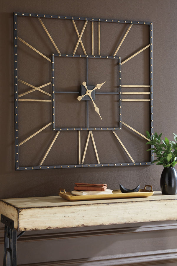 Thames - Reloj de pared - Acabado negro/dorado