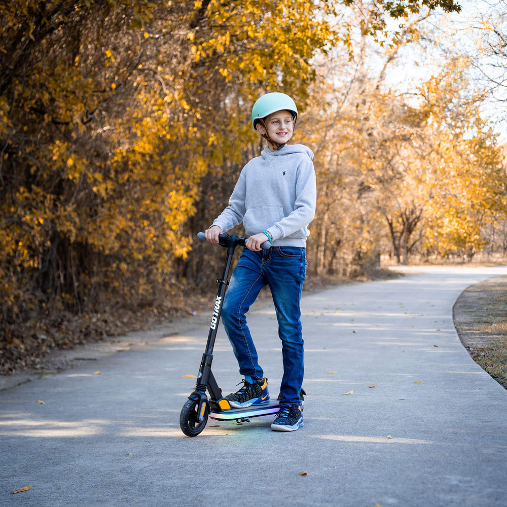 GoTrax - XR Glow Electric Scooter w/ 11mi Max Operating Range & 10mph Max Speed - Black