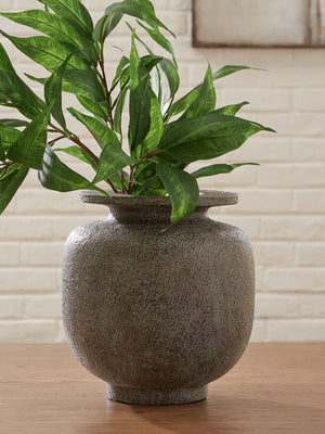 Jedwick - Vase #12"wx12"dx15"h