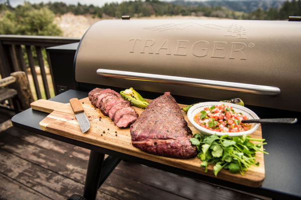 Traeger Grills - Pro Series 34 Pellet Grill and Smoker - Bronze
