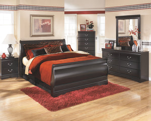 Huey Vineyard - Sleigh Bed #queen