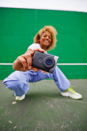 Canon - PowerShot V10 4K Video 20.9-Megapixel Digital Camera for Vloggers and Content Creators - Black
