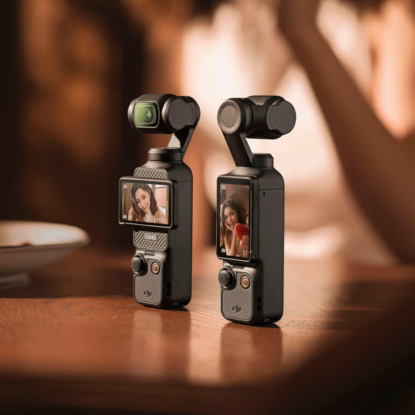 DJI - Osmo Pocket 3 Creator Combo 3-Axis Stabilized 4K Vlog Camera with Rotatable Touchscreen - Gray