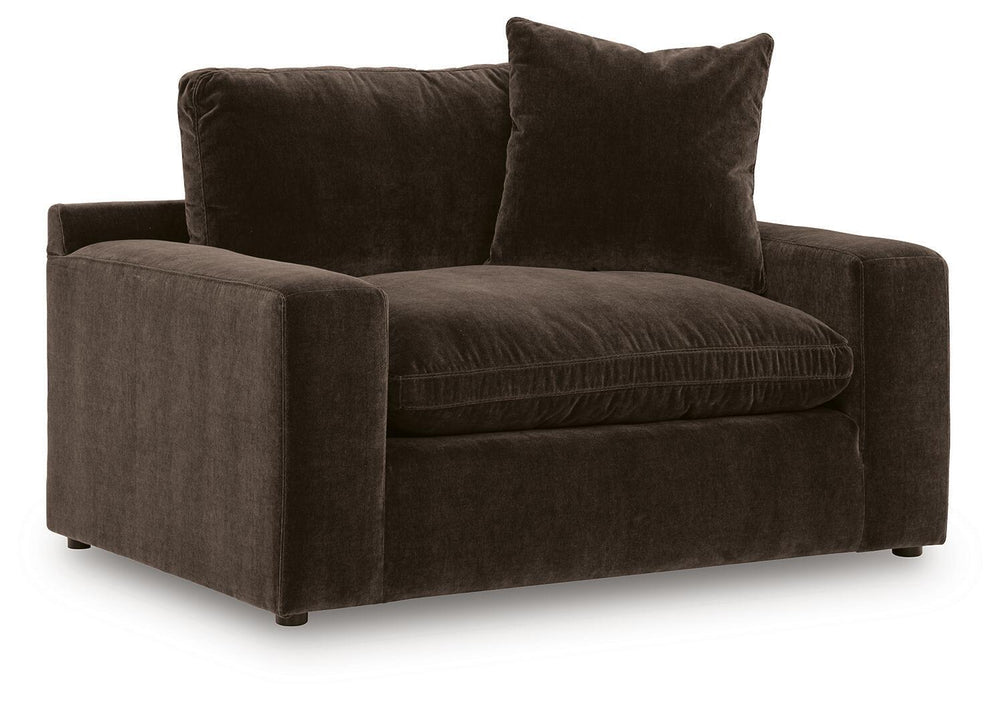 Maxton Heights - Chair And A Half #darkbrown