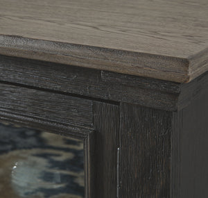 Tyler Creek - Mueble para TV extragrande - Negro / Gris
