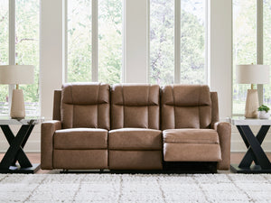 Mackmenville - 2 Pc. - Sofa & Loveseat
