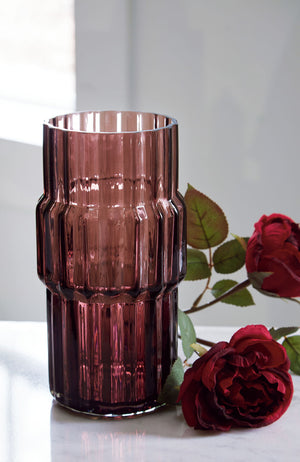Dorlow - Vase #5''wx5''dx10''h
