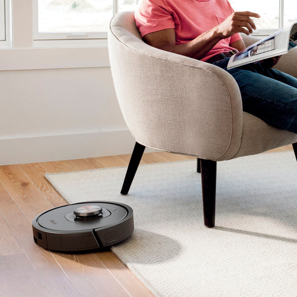 Shark - Matrix Self-Emptying Robot Vacuum with Precision Home Mapping and Extended Runtime, Wi-Fi Connected - Black