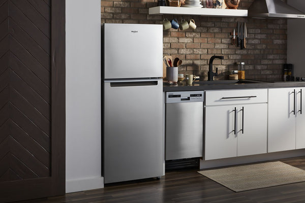 24-inch Wide Small Space Top-Freezer Refrigerator - 11.6 cu. ft. #stainless