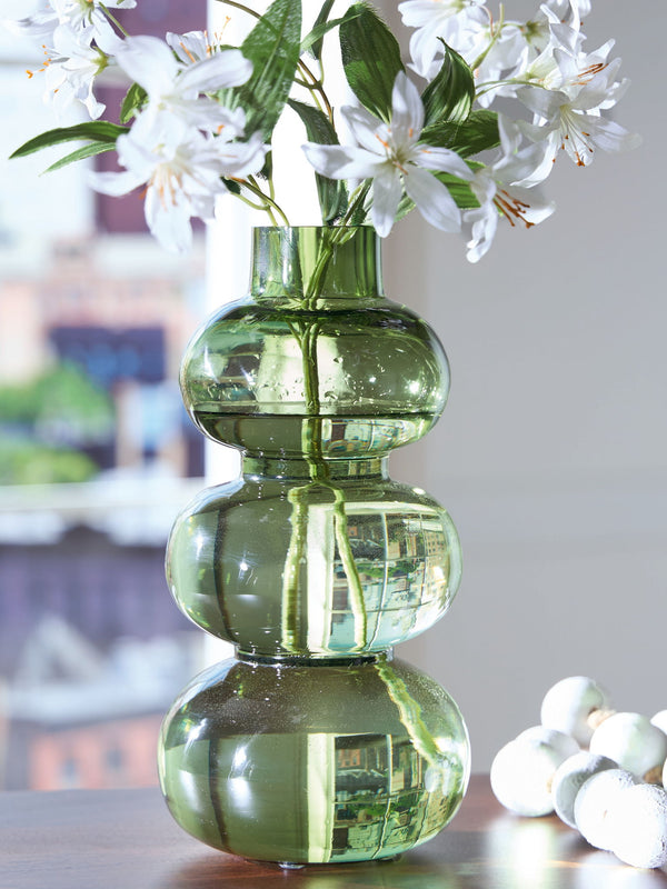 Renethorne - Vase #6"wx6"dx12"h