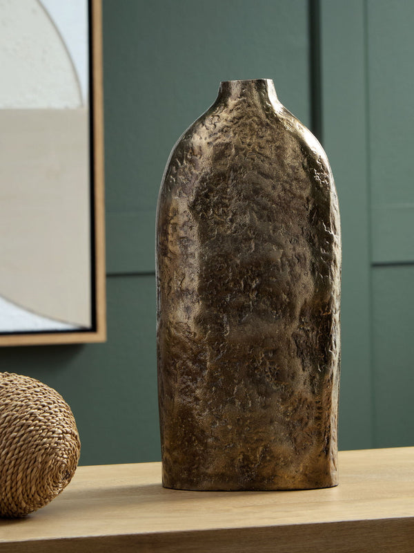 Wallmond - Vase #7"wx4"dx16"h