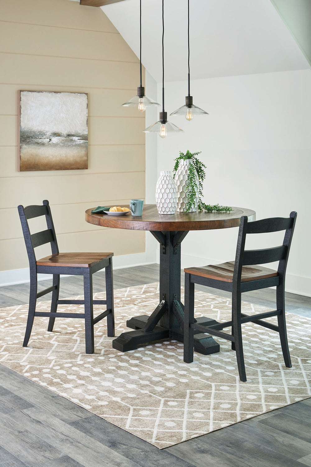 Valebeck - Counter Height Dining Room Set #4pc.table,2barstools