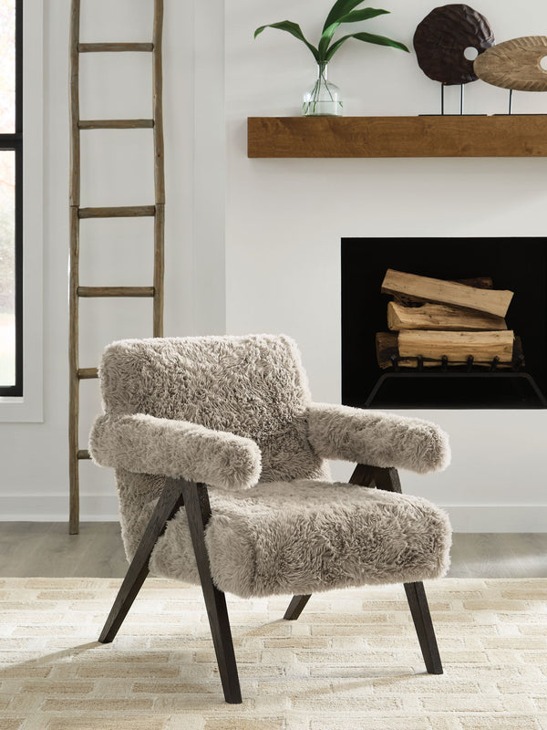 Goda - Accent Chair #beige