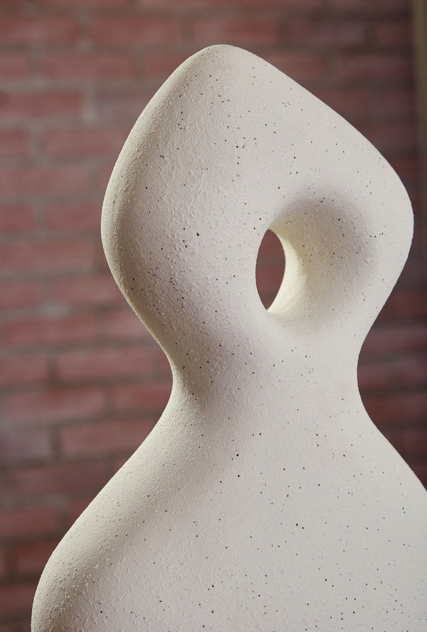 Arthrow - Escultura - 14" - Blanco Crudo