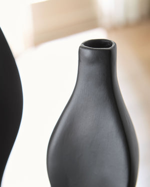 Judsen - Vase #6"wx5"dx22"h