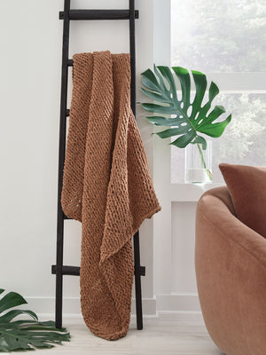 Chaddon - Throw #darkbrown