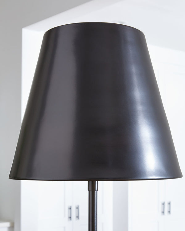 Wimner - Metal Lamp #floorlamps