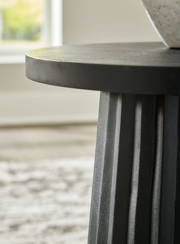 Ceilby - Accent Table #black #14''wx14''dx21''h