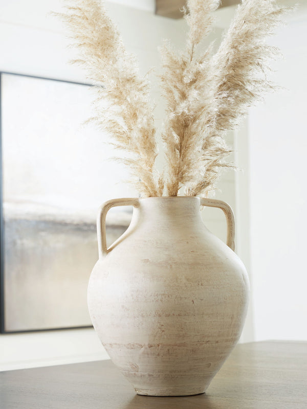 Justy - Vase #14"wx14"dx17"h