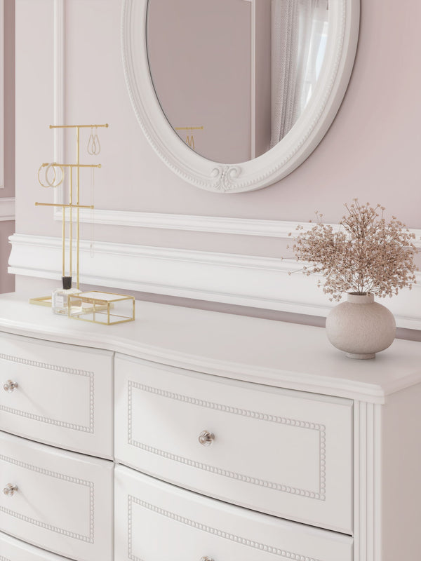 Kozlani - Six Drawer Dresser #dresser&mirror