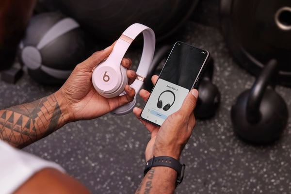 Beats - Solo 4 Wireless On-Ear Headphones - Cloud Pink