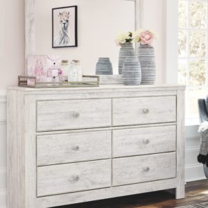 Paxberry - Whitewash - Dresser, Mirror