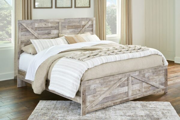 Hodanna - Whitewash - King Crossbuck Panel Bed