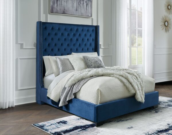 Coralayne - Blue - Queen Upholstered Bed