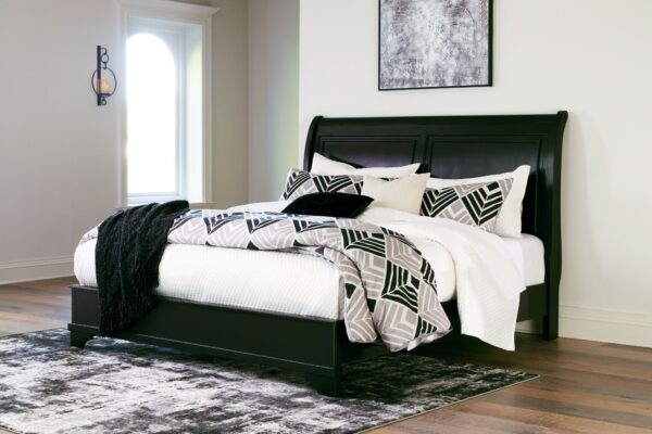Chylanta - Black - King Sleigh Bed
