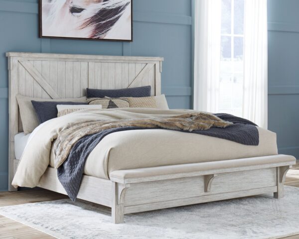 Brashland - White - Queen Panel Bed With Bench Footboard