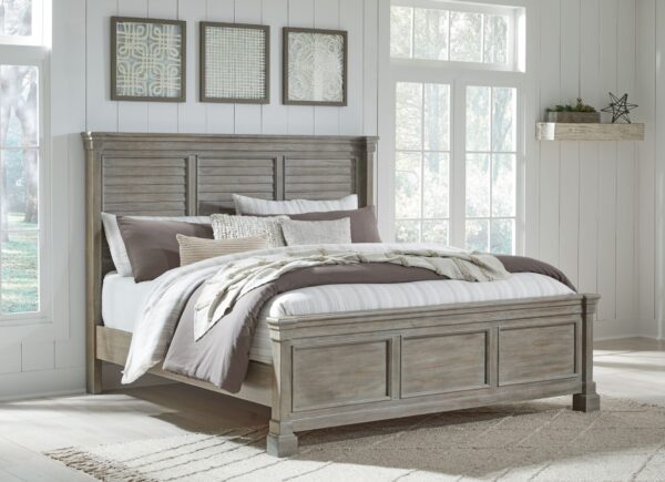 Moreshire - Bisque - Queen Panel Bed