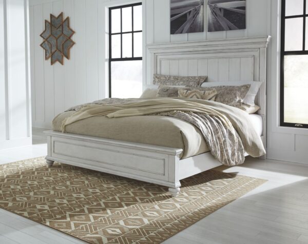 Kanwyn - Whitewash - Queen Panel Bed