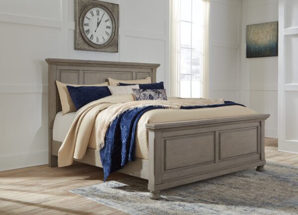 Lettner - Light Gray - King Panel Bed