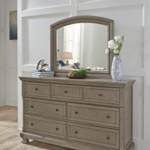 Lettner - Light Gray - 7 Drawer Dresser, Mirror