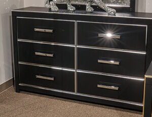 Zuraleus - Black - Six Drawer Dresser